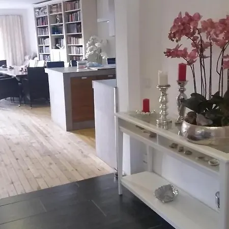 Ferienhaus - Seestrasse 8 بيت للعطل