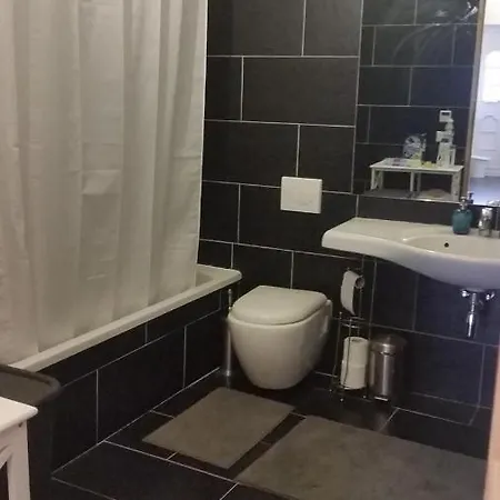 Ferienhaus - Seestrasse 8 بيت للعطل